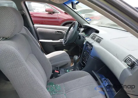 2001 Toyota Camry Le из США, поврежденный, VIN 4T1BG22K01U059649